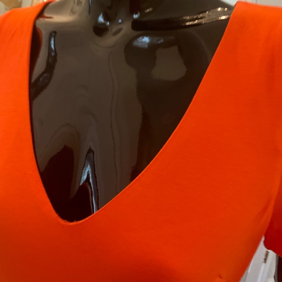 NWT BEBE KNIT SHOULDER ASYMMETRICAL FITTED MIDI DRESS M - Picture 4 of 10